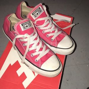 Women’s Converse Sneakers